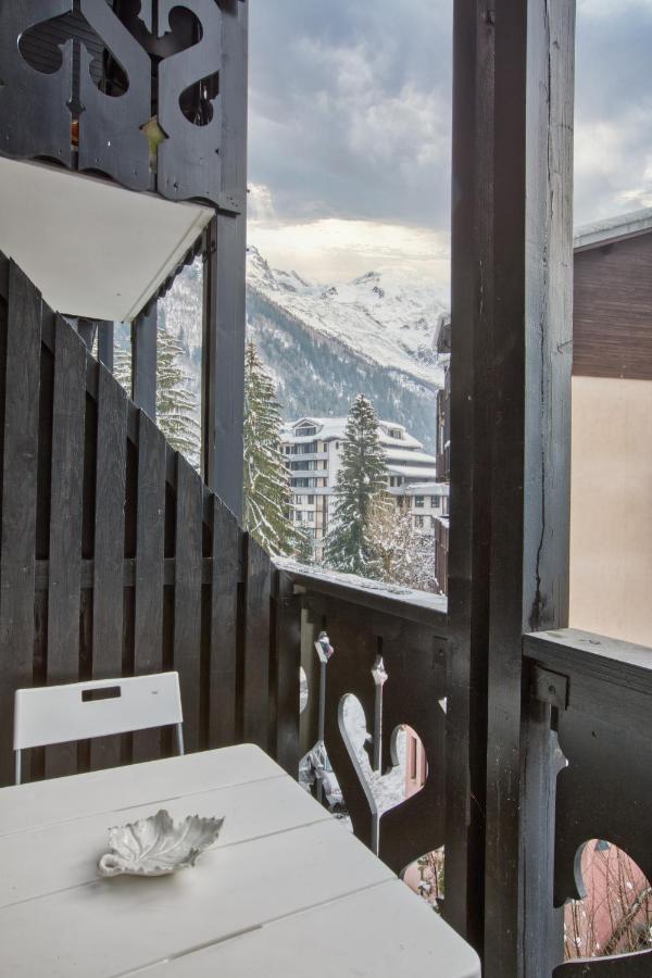 Apartment Mont Du Soleil - Central Chamonix Mont Blanc Exterior photo